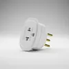 Adaptador Universal 2P+T 10A 250V Branco