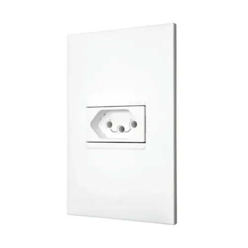 Conjunto Tomada 2P+T 10A Branco Pial Plus + Legrand