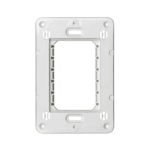 Suporte 4x2 Para 3 Modulos Matix Go Legrand