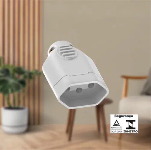 Plug Femea 2P+T 20A 250V Branco Ilumi